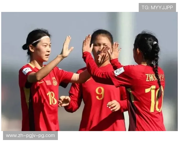 U20女足2-1乌兹别克斯坦女足进四强核心余佳琪传射闪耀全场